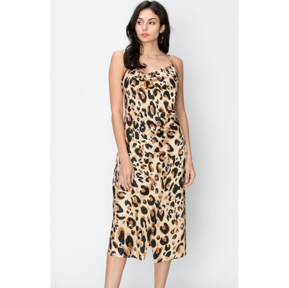 🆕🌿SILKY LEOPARD PRINT DRESS🌿 - Picture 3 of 8